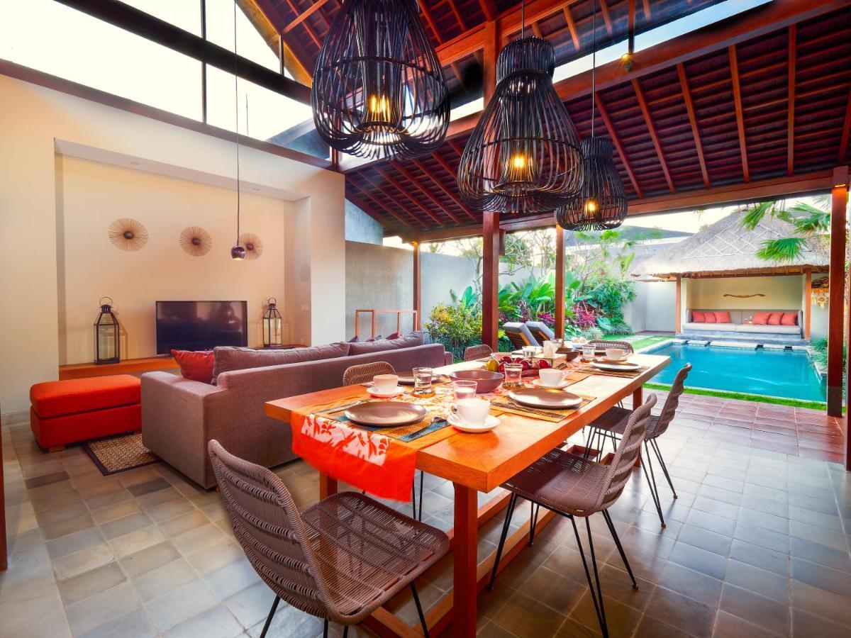 Bumbak Park Villas By Nakula ชังกู ภายนอก รูปภาพ