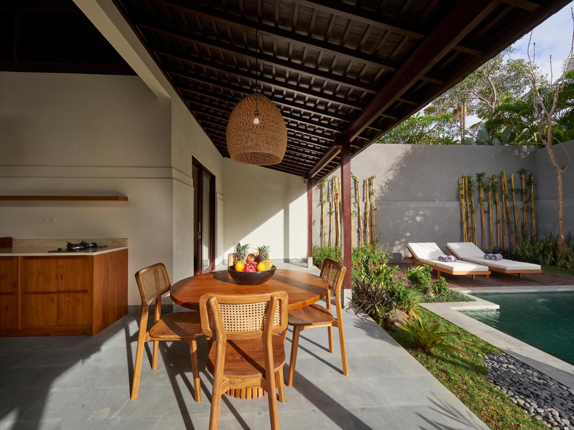 Bumbak Park Villas By Nakula ชังกู ภายนอก รูปภาพ